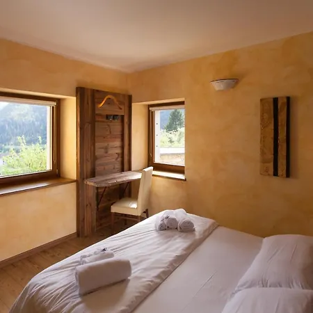 Samont - Borgo Gortani Apart Otel 3*