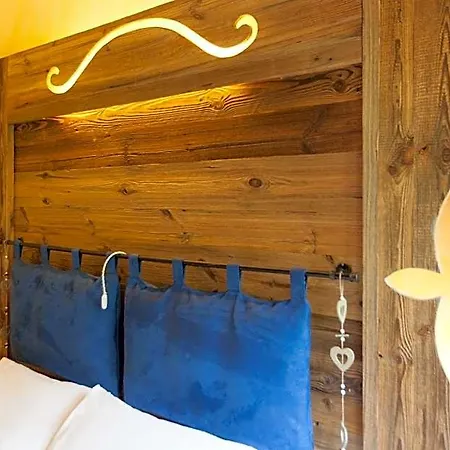 Samont - Borgo Gortani Aparthotel