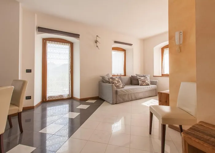 Samont Apartmanhotel 3*